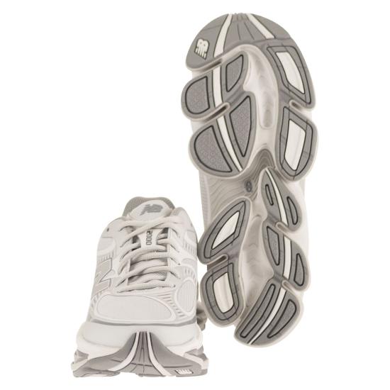 26FW 뉴발란스 스니커즈 U2000 WHITE - NEW BALANCE