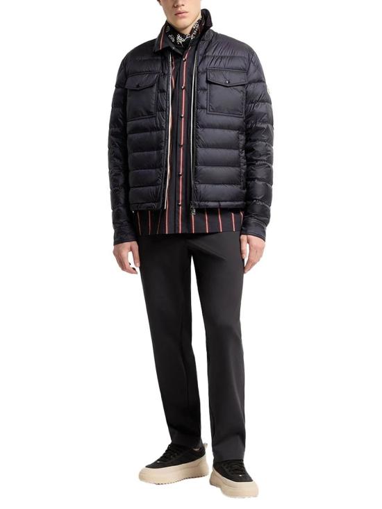  몽클레어 패딩 01a03d68 e375 7f6d b2da 48b3b62b21b4 - MONCLER
