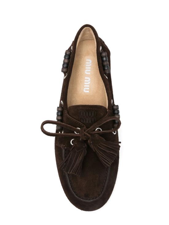 26FW 미우미우 스웨이드 태슬 장식 덱 슈즈 5D518EF 005 054F0003 SWARTHY - MIU MIU