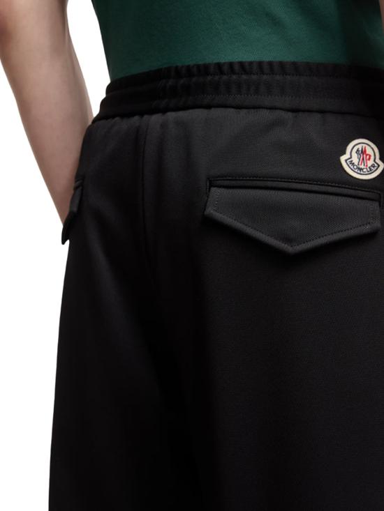  몽클레어 트레이닝/조거 팬츠 01a03d6b 0784 7cec 950d abd4aec44a27 BLACK - MONCLER