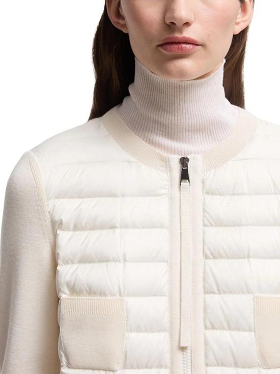  몽클레어 스웨터 01a079c5 dbc7 7ae2 97c6 905f71615d5a WHITE - MONCLER