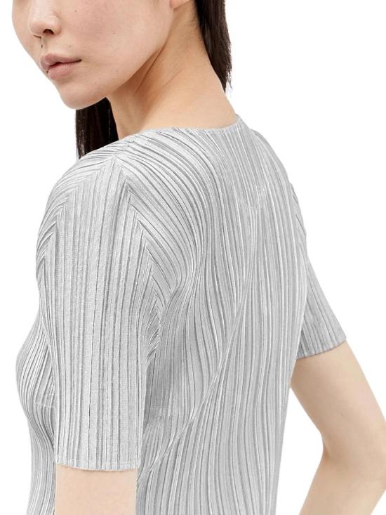  이세이 미야케 폴로 티셔츠 01a03d69 9d3d 76ca a23d a1347855cd3d - ISSEY MIYAKE