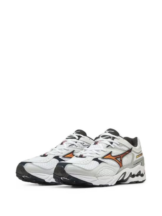 26FW 미즈노 스니커즈 D1GA265201 WHITE ARTISANS GOLD GALAXY SILVER - MIZUNO