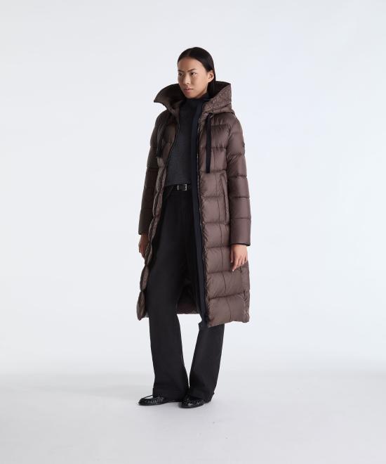 26FW 페트레이 눈키 MQN 02 리사이클 폴리에스터 롱 다운 재킷 PED5444 01181967 194 CHOCOLATE - PEUTEREY