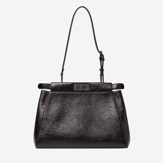 26FW 펜디 숄더백 8BN375 BLACK - FENDI
