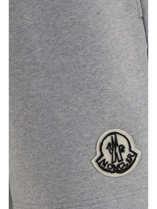26FW 몽클레어 숏팬츠 L20918H00009899V4 GRAY - MONCLER