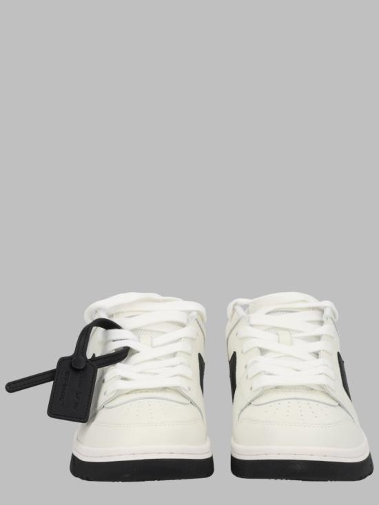 26FW 오프화이트 스니커즈 OF06415101K WHITE BLACK