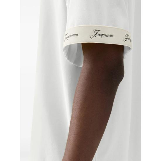 26FW 자크뮈스 롱 카레 반팔 티셔츠 TSM00578 AJ00254 100 - JACQUEMUS