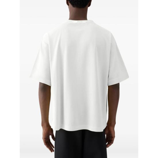 26FW 자크뮈스 롱 카레 반팔 티셔츠 TSM00578 AJ00254 100 - JACQUEMUS