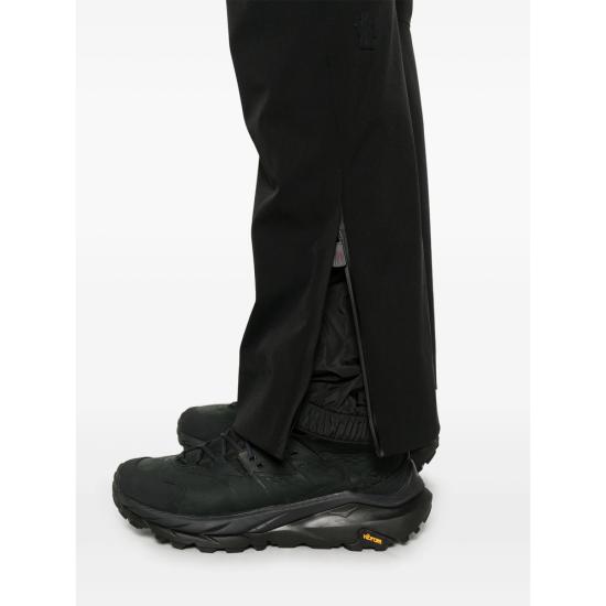 26FW 몽클레어 스트레이트 팬츠 53066 2G000 07 999 BLACK - MONCLER