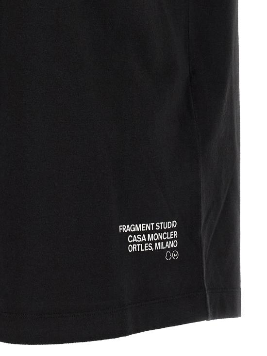 26FW 몽클레어 반팔 티셔츠 몽클레르 X 프래그먼트 티셔츠 블랙 - MONCLER