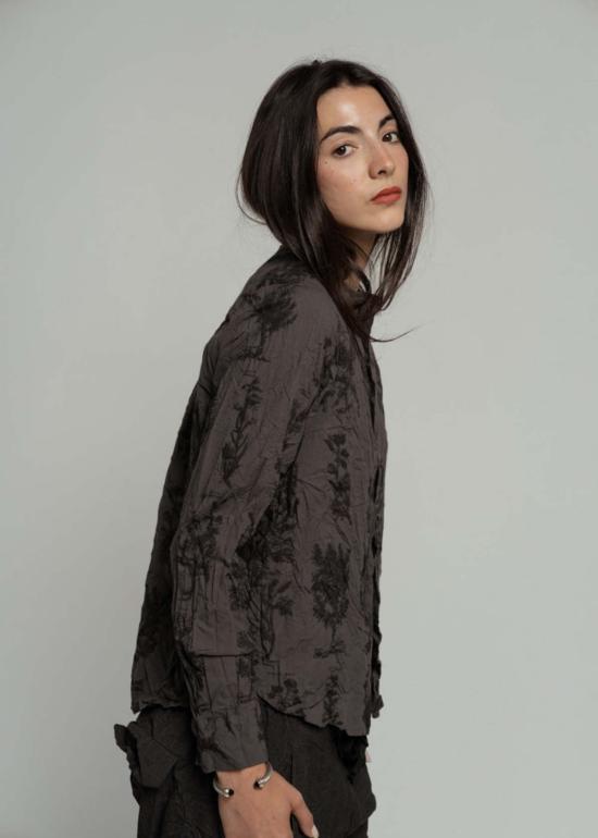  파드칼레 블라우스 Pas De Calais 허벌 프린트 러플  차콜 - PAS DE CALAIS