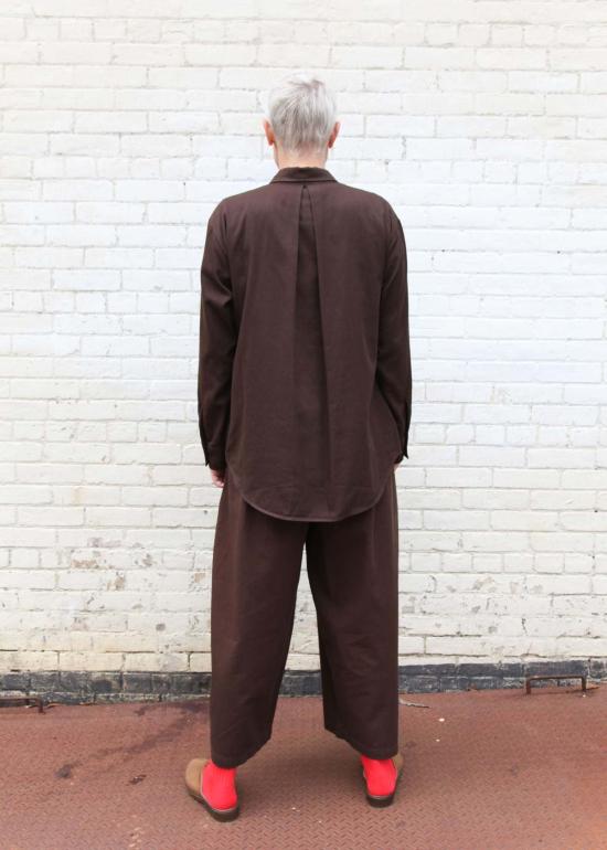  블랙 크레인 탑 EC WKS14 BROWN - BLACK CRANE