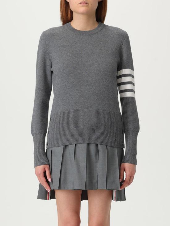 26FW 톰브라운 울 밀라노 스티치 클래식 4바 풀오버 니트 FKA239A 00014 035 GREY DOM
