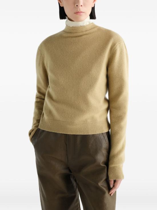 26FW 르메르 리버시블 단추 스웨터 PO0041 LK1062400 BEIGE - LEMAIRE