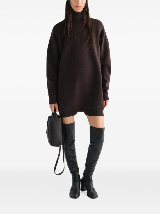 26FW 르메르 메리노 울 백 지퍼 릴랙스드 풀오버 PA1339 LK1067023 DARK GREY - LEMAIRE