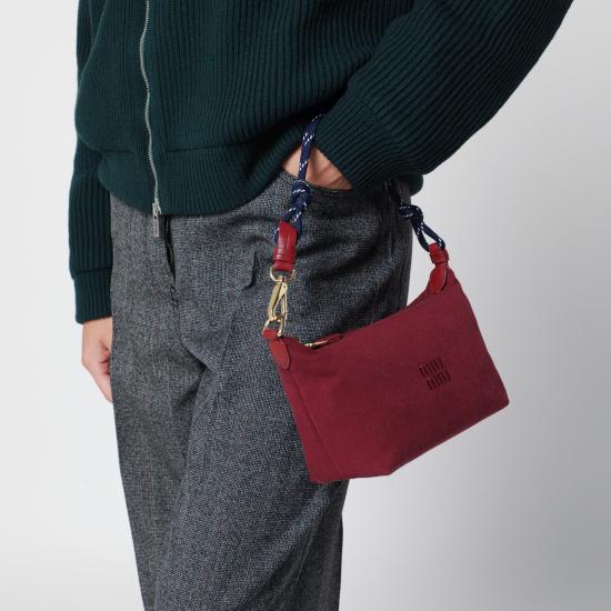 26SS 미우미우 스피릿 나파 레더 파우치 5NE8412IA7 Burgundy - MIU MIU