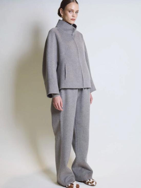 26FW 팔토 코트 Piedi Lorella Tortora의 Gicca Corta con Collo - PALTO`