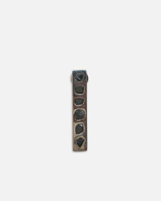  parts of four 싱글 이어링 0.6캐럿 블랙 다이아몬드 조각 6개로 구성된 포 플레이트  부품 / 34mm / Pa Kfrdia