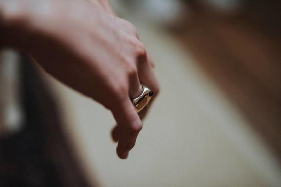  유니 반지 브론즈 레이디 스테이트먼트 링 (블랙 펄 포함) - UNI