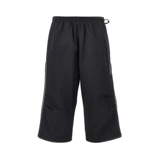 26FW 구찌 코튼 나일론 버뮤다 팬츠 A009TYZAVPV Black