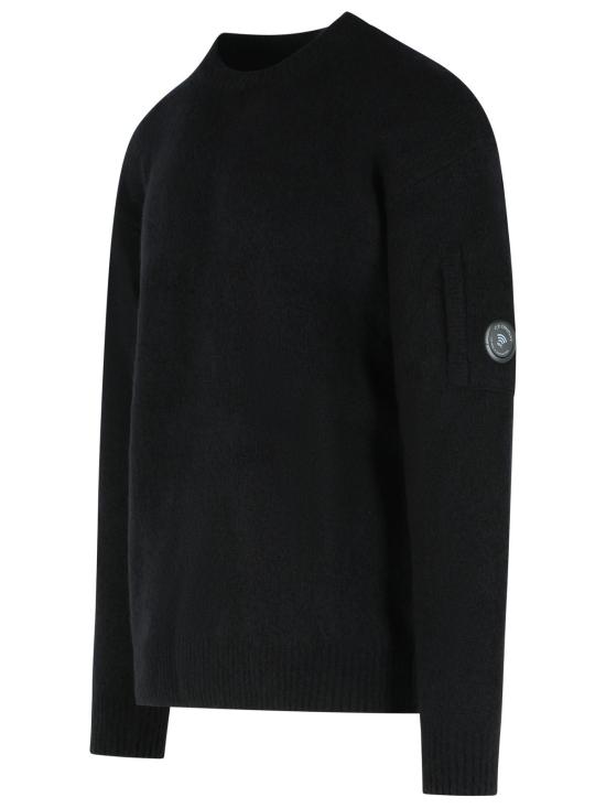 26FW 씨피 컴퍼니 렌즈 울 크루넥 스웨터 21CMKN262A 110509A999 Black - C.P. COMPANY