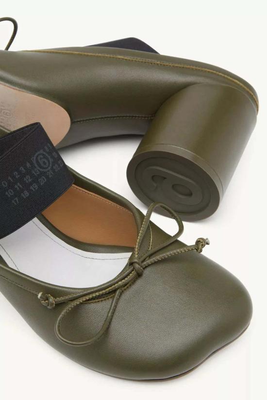  MM6 메종마르지엘라 샌들 Mm6 메종 마르지엘라 해부학적 숫자 - MM6 MAISON MARGIELA