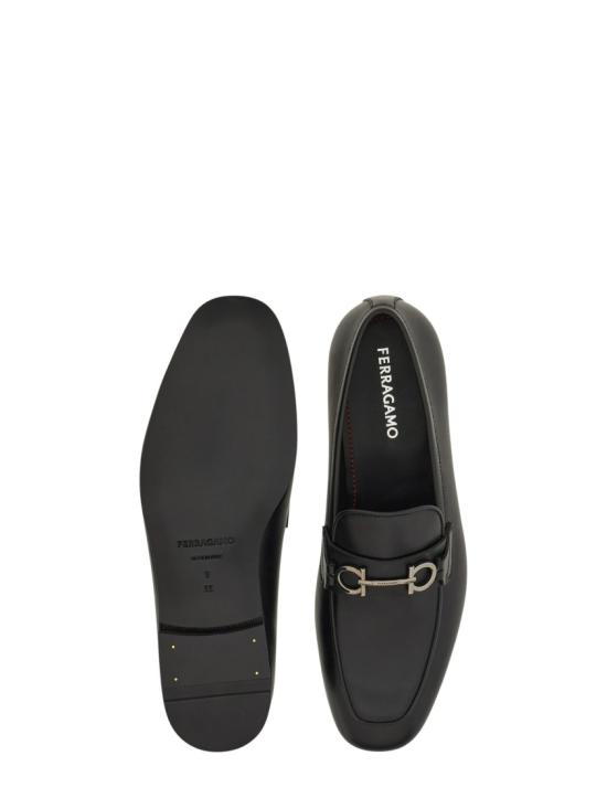26FW 살바토레 페라가모 로퍼 029268778978002 Black - SALVATORE FERRAGAMO