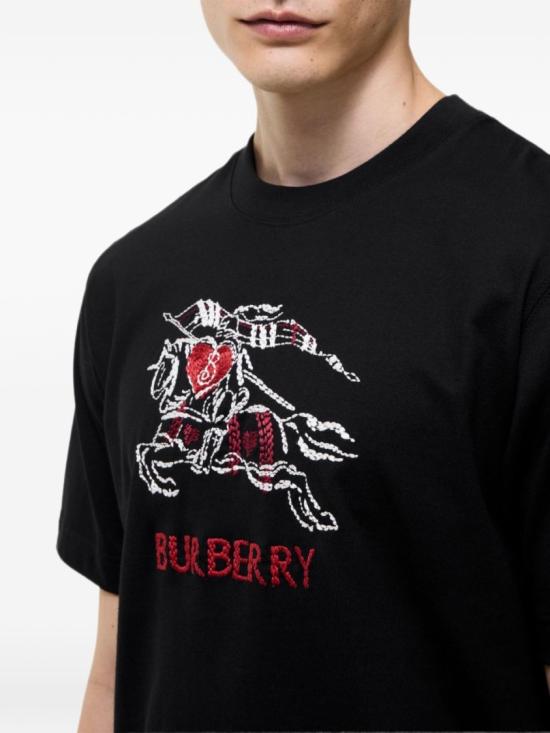 26FW 버버리 반팔 티셔츠 8127931A1189 Black - BURBERRY