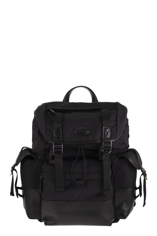 26FW 토즈 백팩 XBMTRKG8300UXCB999 BLACK