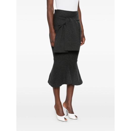 26FW 자크뮈스 스커트 SKW00696 AK00282 970 GREY - JACQUEMUS