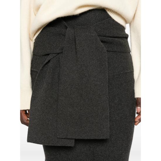 26FW 자크뮈스 스커트 SKW00696 AK00282 970 GREY - JACQUEMUS