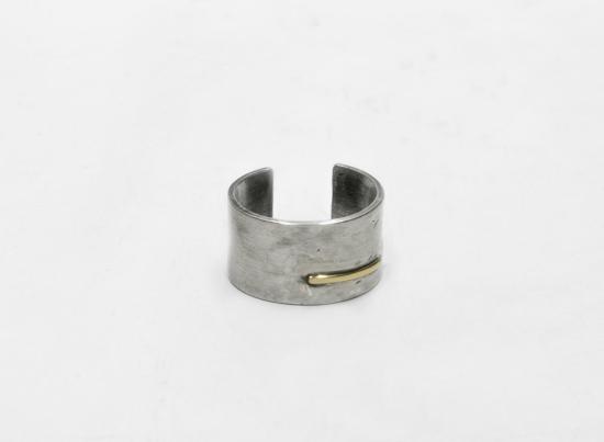  타이틀 오브 워크 반지 작업 제목: 12.5mm 18K 봉합 링 171