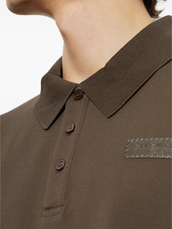 26FW 지방시 폴로 티셔츠 BML00G3YTX 202 MARRONE - GIVENCHY