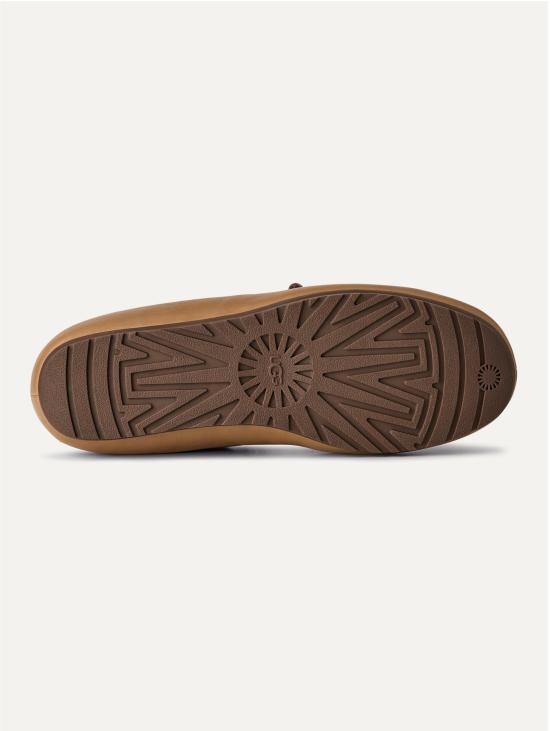 26FW 어그 뮬/슬리퍼 모카시노 슬립 온 퀼 카스타냐 - UGG