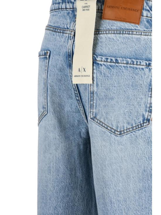 25FW 알마니 데님 캐럿핏 라이트 블루 진 (5포켓 스타일) - ARMANI