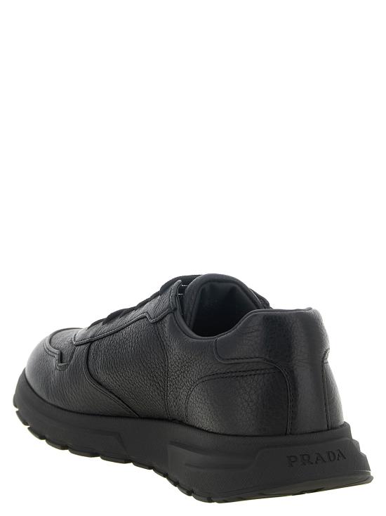 26FW 프라다 프랙스 2.0 스웨이드 시어링 로우탑 스니커즈 2EE443FG000013F0002 Black - PRADA