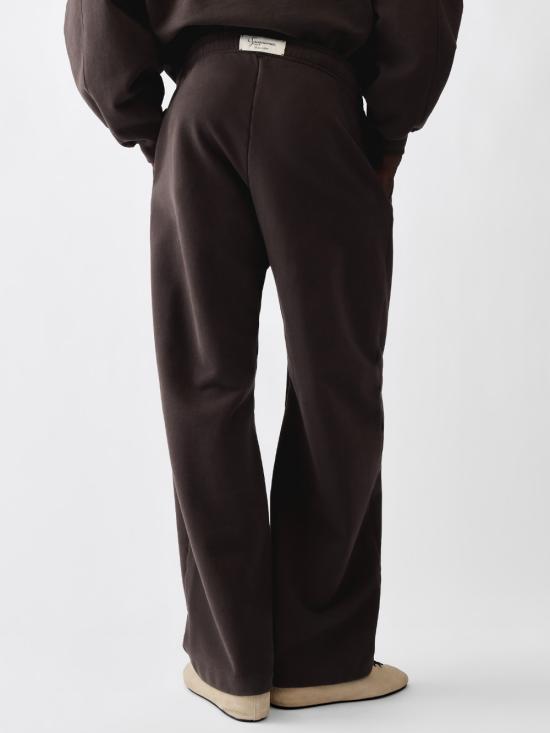 26FW 자크뮈스 트레이닝/조거 팬츠 PAU00286AJ00325 881 DK BROWN 1 - JACQUEMUS