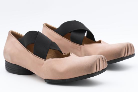 26FW 우마 왕 플랫 슈즈 US9003 UW059 ROSE BLACK - UMA WANG