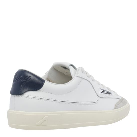 26FW 오트리 WINDSCAPE 로우 스니커즈 캔버스 SCLM UK05 WHITE - AUTRY
