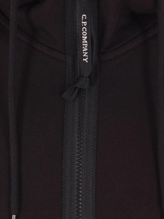 26FW 씨피 컴퍼니 다이애그널 레이즈드 플리스 고글 스웨트셔츠 RCCMSS715A 005086W999 BLACK - C.P. COMPANY