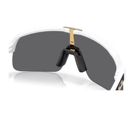 26SS 오클리 선글라스 184557W0A White - OAKLEY