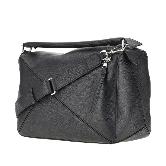 26FW 로에베 크로스백 B510PNLX17 Black - LOEWE