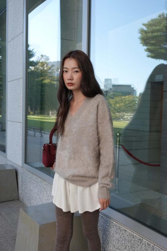  퓨어 캐시미어 엔와이씨 스웨터 퓨어캐시미어 NYC 브러시드 캐시미어 브이넥  토프 - PURECASHMERE NYC