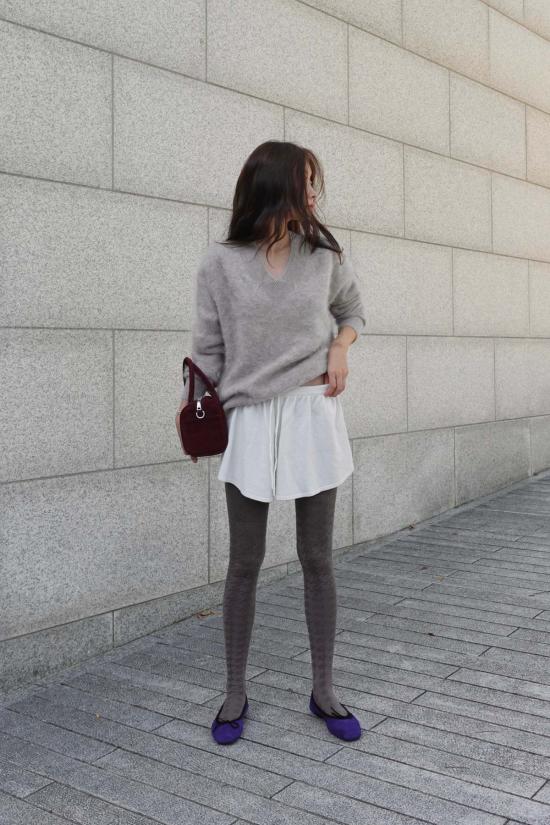  퓨어 캐시미어 엔와이씨 스웨터 퓨어캐시미어 NYC 브러시드 캐시미어 브이넥  토프 - PURECASHMERE NYC