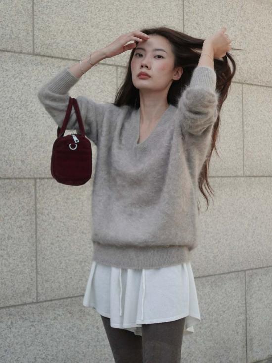  퓨어 캐시미어 엔와이씨 스웨터 퓨어캐시미어 NYC 브러시드 캐시미어 브이넥  토프 - PURECASHMERE NYC