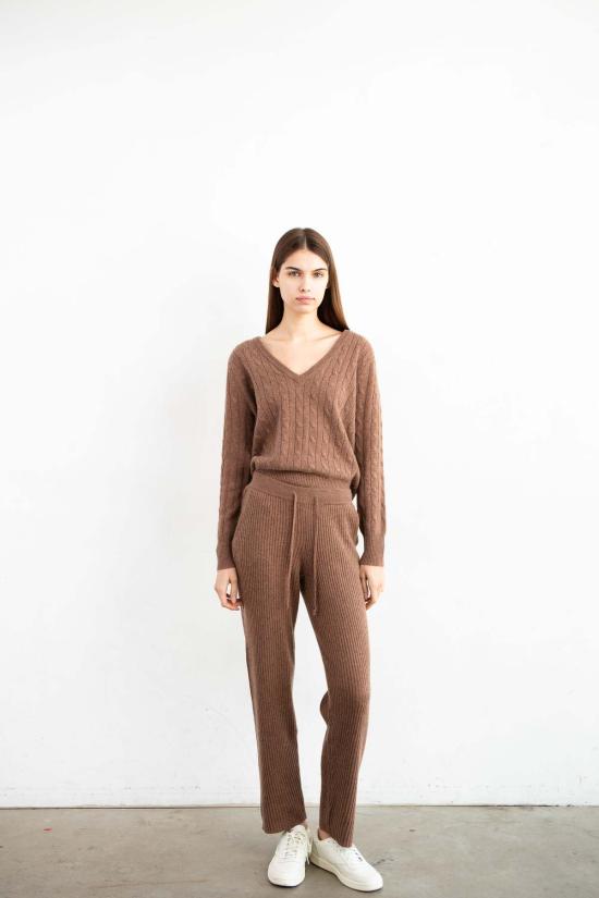  퓨어 캐시미어 엔와이씨 스웨터 퓨어캐시미어 NYC 캐시미어 케이블 브이넥  모카 - PURECASHMERE NYC