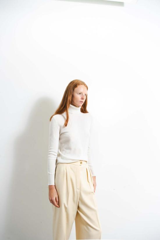  퓨어 캐시미어 엔와이씨 스웨터 퓨어캐시미어 NYC 캐시미어 터틀넥  아이보리 - PURECASHMERE NYC