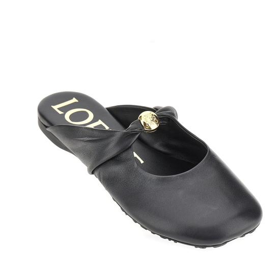 26FW 로에베 페블 소프트 나파 램스킨 뮬 L616465X86 Black - LOEWE