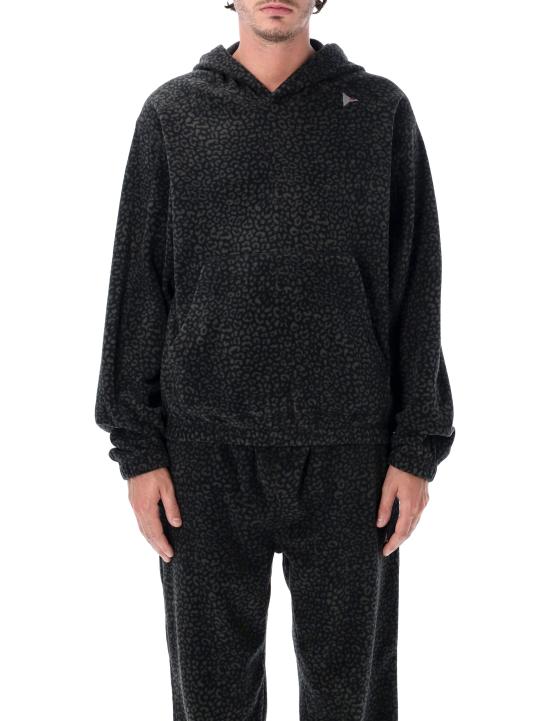 26FW 로아 긴팔 티셔츠 YBUW069FA42 MLT0005 LEO BLACK DOM